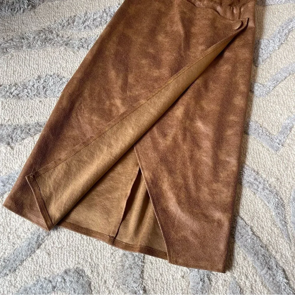 NWT Nordstrom Flattering Vegan Leather Sheath Dress + Slit in Camel Beige SZ S - Picture 10 of 15